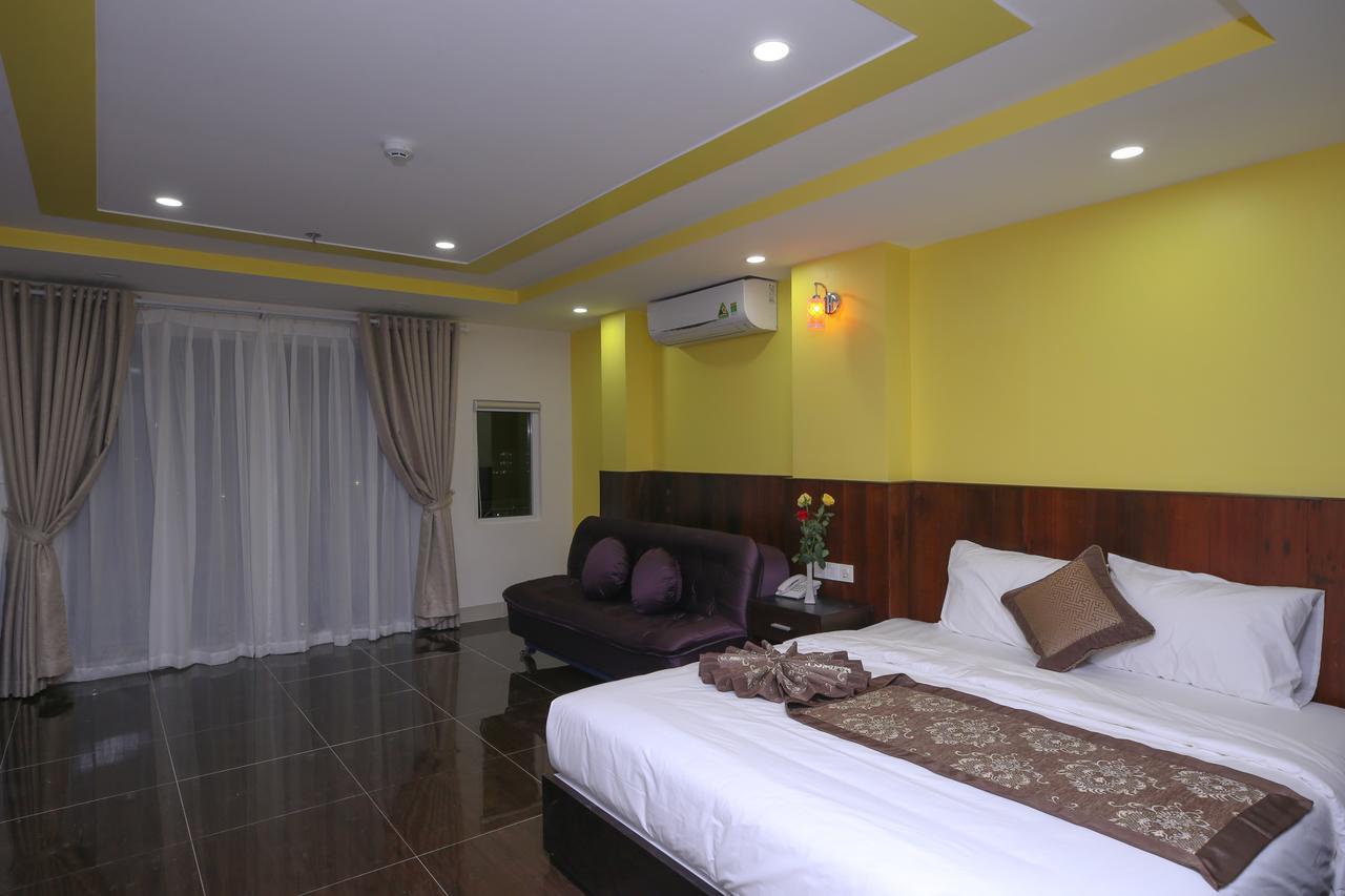 Melyna Hotel Nha Trang Exterior foto